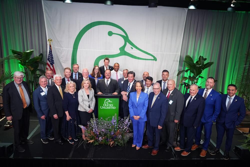 Image for Ducks Unlimited hosts nation’s leaders to celebrate conservation and hunting heritage