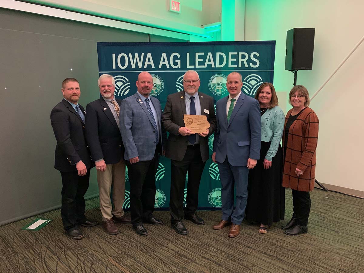 Iowa Names DU Leader in Agricultural Conservation