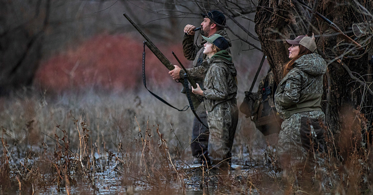 Waterfowlers on a duck hunt. photo by Ed Wall Media.jpg