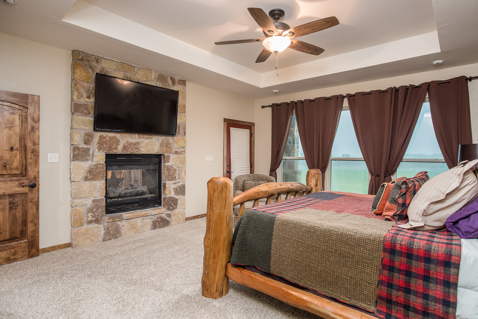 Quail Lodge Bedroom #1 - Copy.jpg