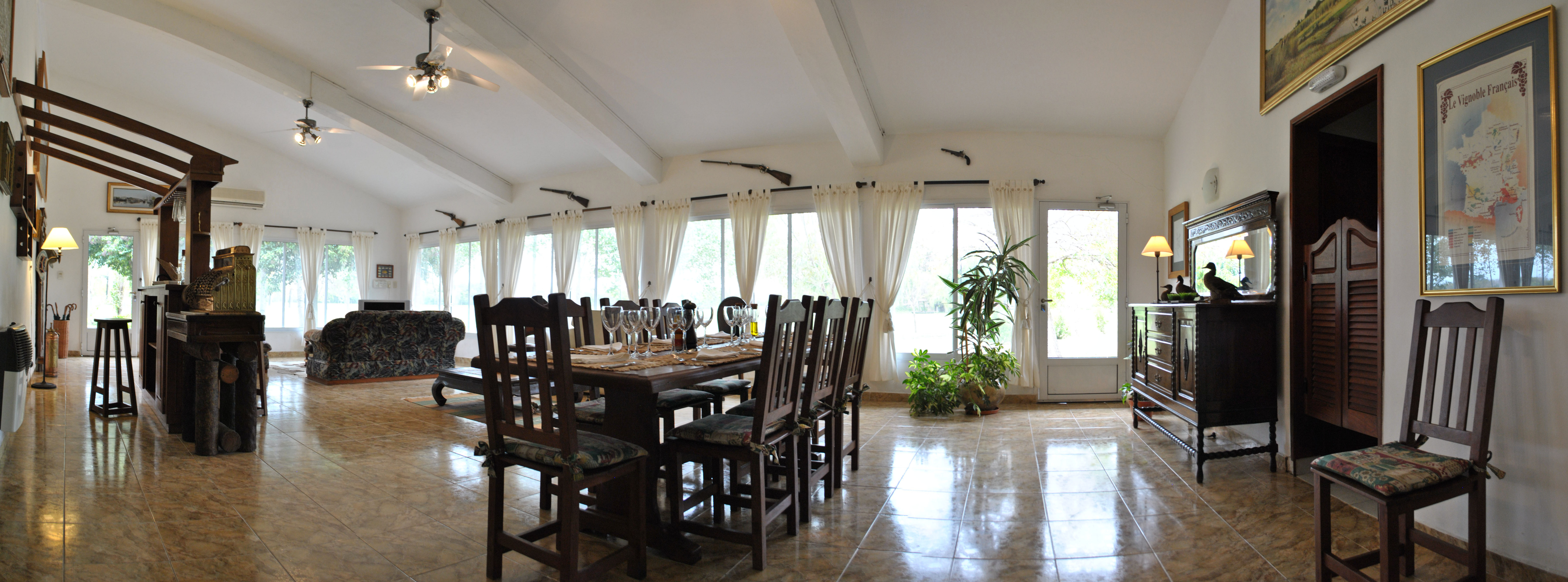 Duck lodge dinning room.jpg